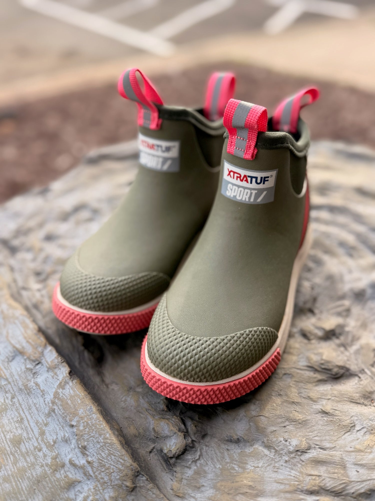 XtraTuf Women's Ankle Deck Boot SPORT