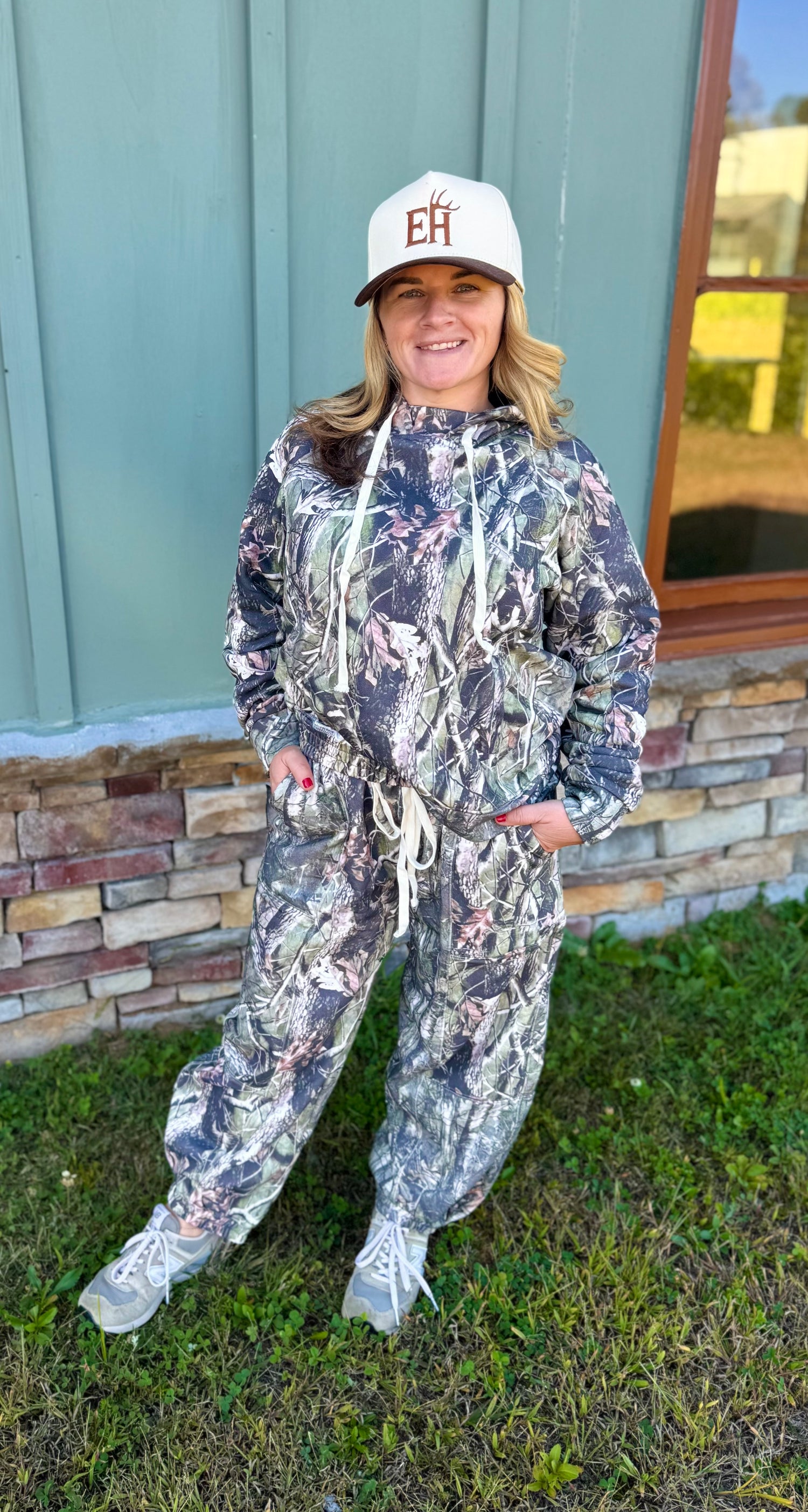 The Hideout Barrel Sweats