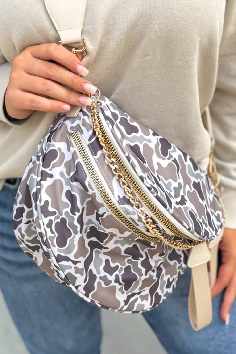 Trail Runner Crossbody