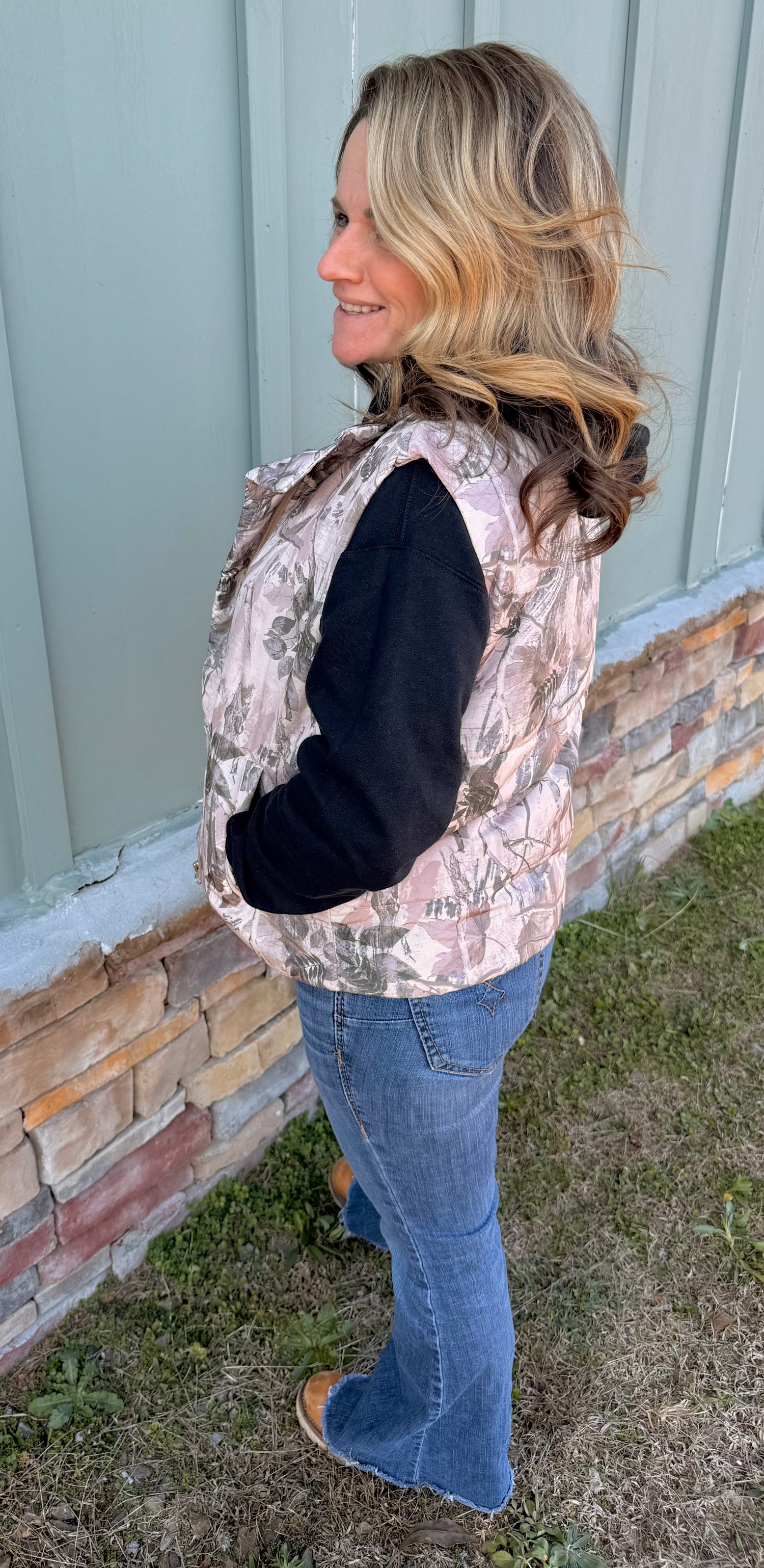 Women's Camo Puffer Vest
