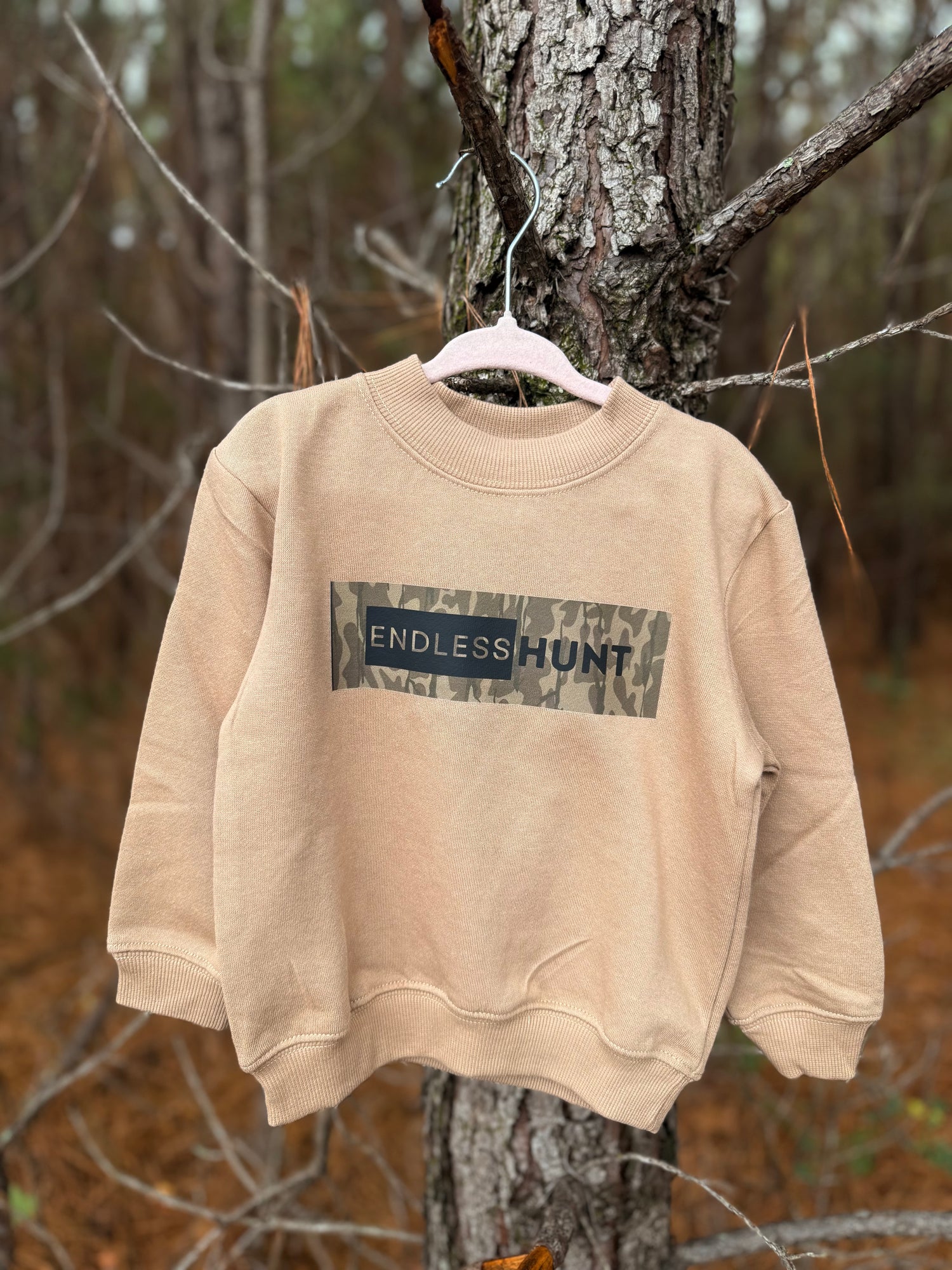 Youth Endless Hunt Icon Crewneck