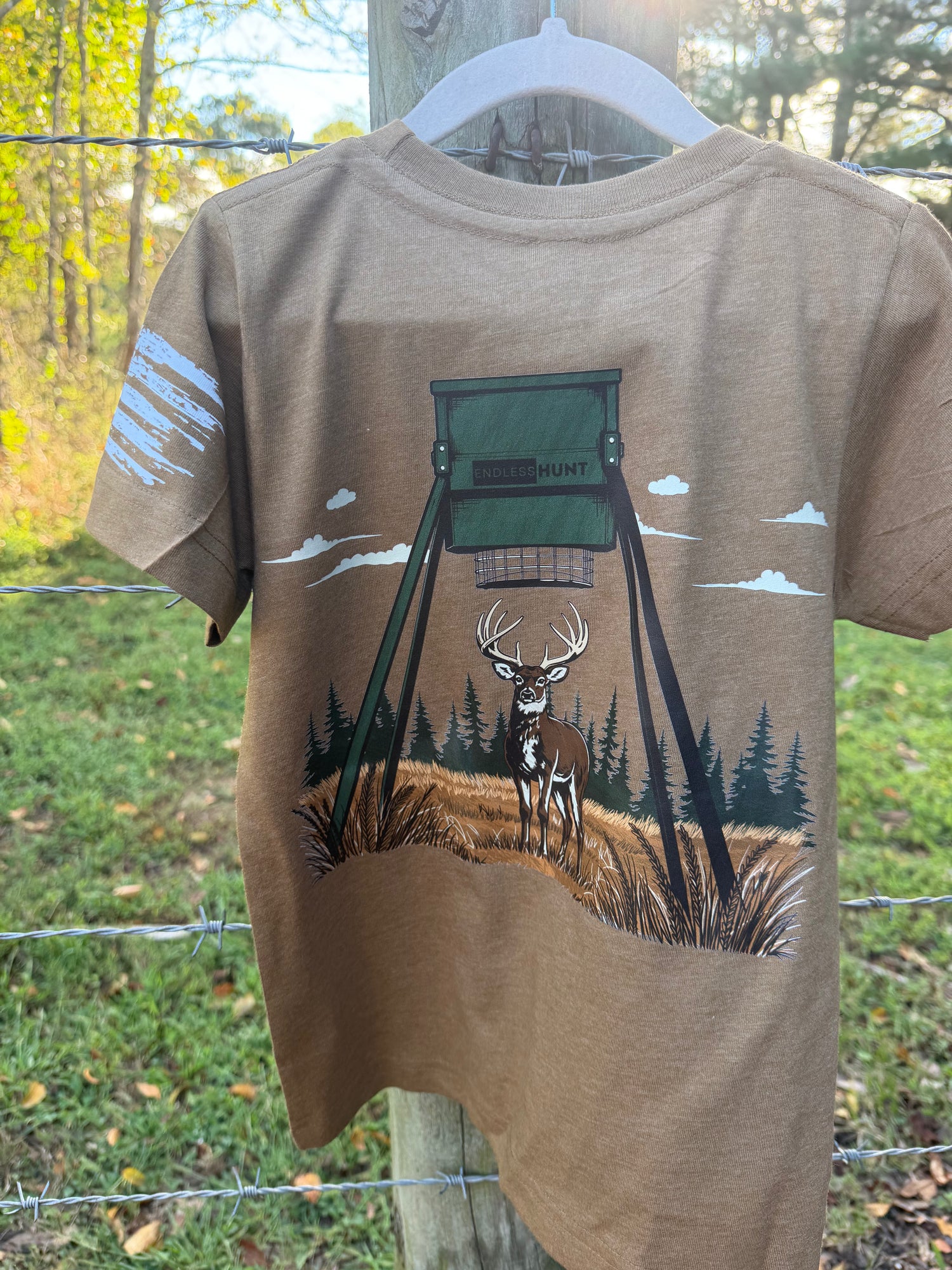 Youth Feeder Buck Tee