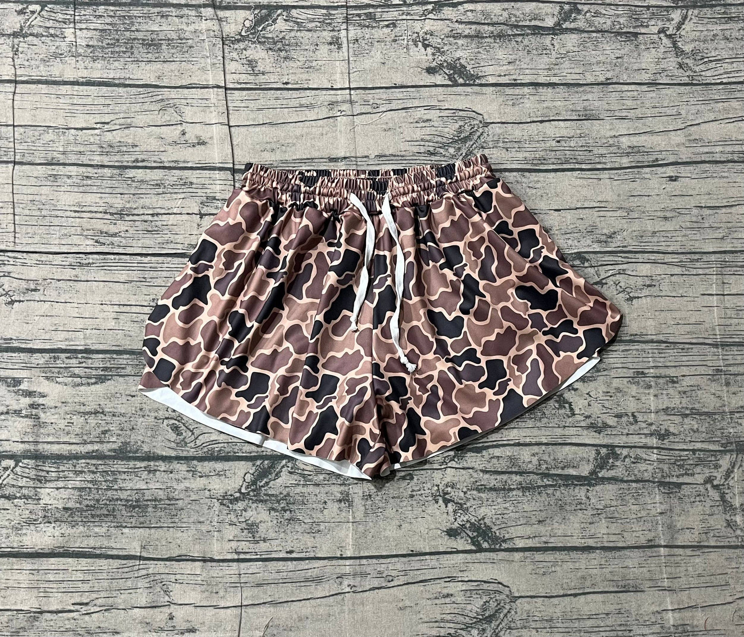 Women's Retro Camo Ruffle Shorts