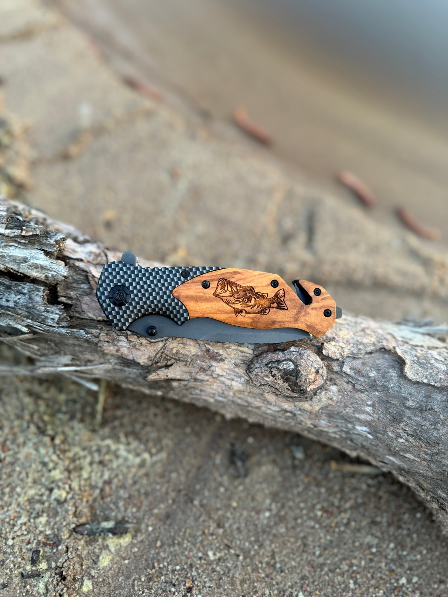 Bass Knife