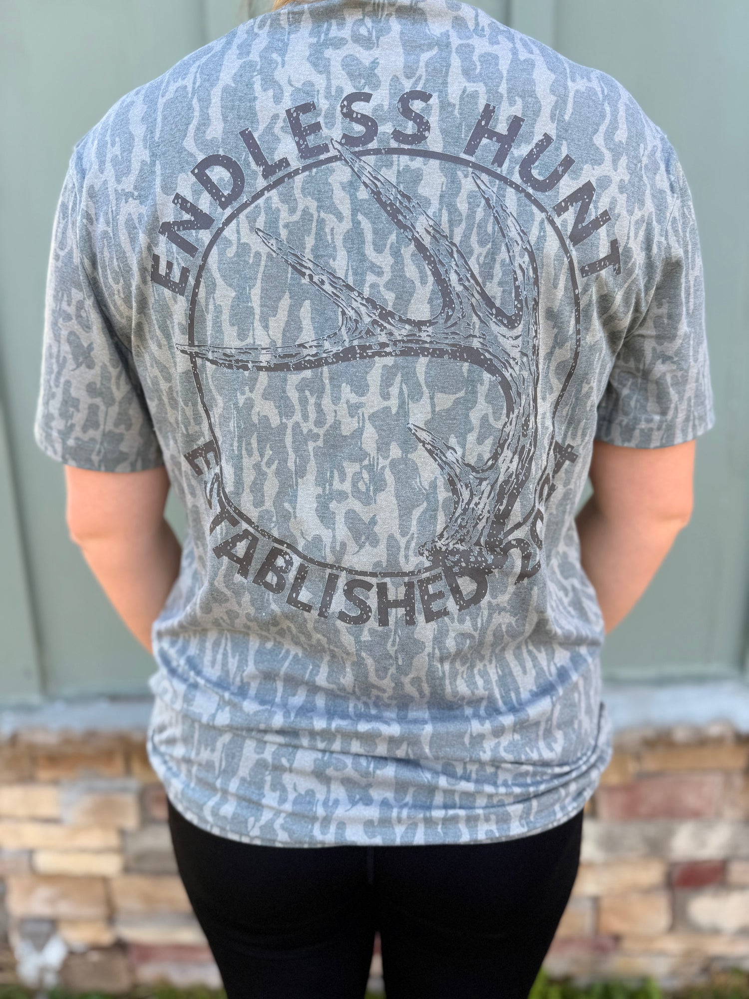 Adult Daybreak Rack Faded Tee