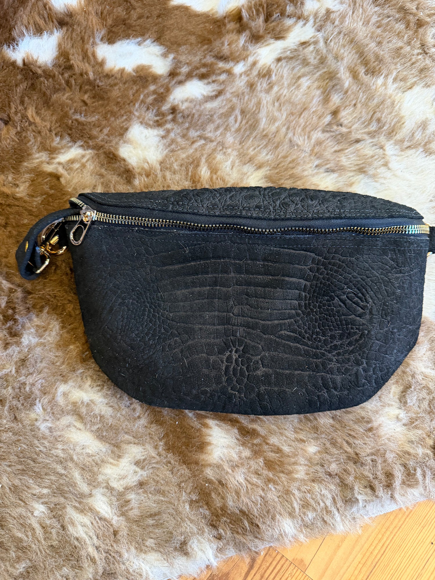 Heritage Ridge Crossbody