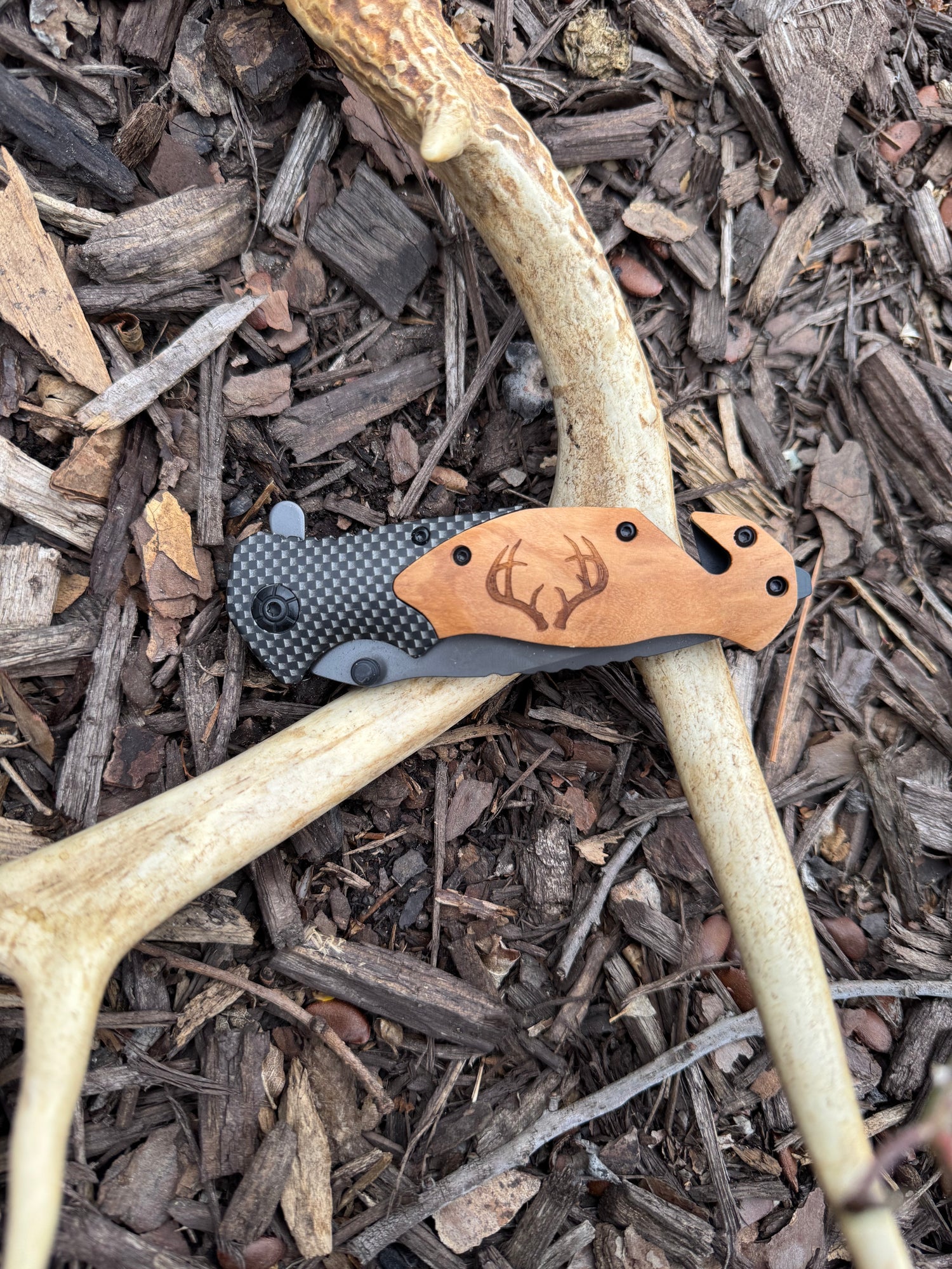 Deer Antlers Knife